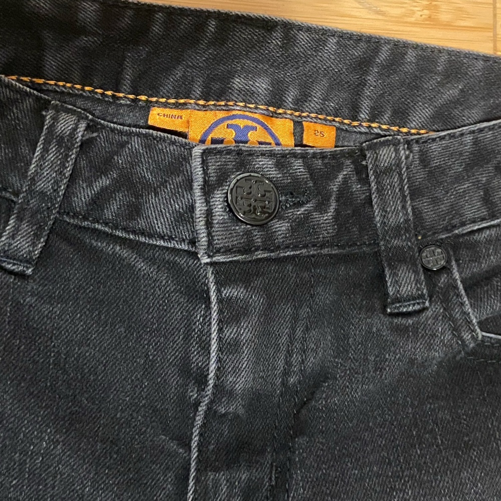 Tory Burch Black Straight Leg Jeans Size 25 - Picture 3 of 10